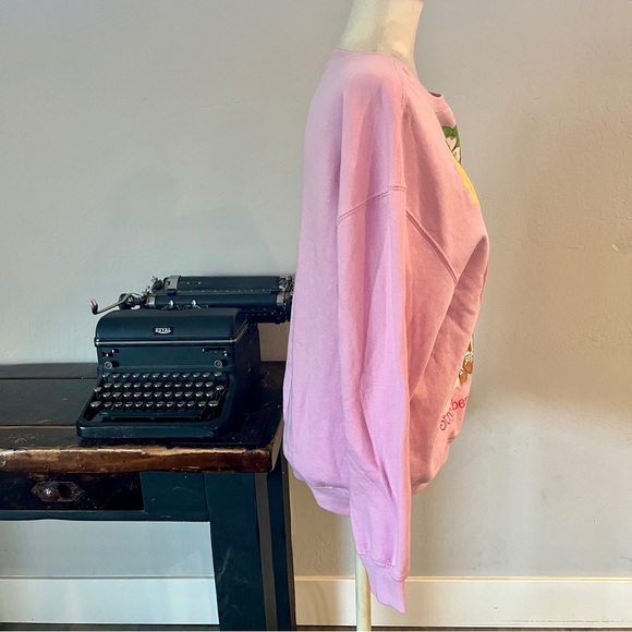 Strawberry Shortcake Crewneck Sweatshirt - Size Large - Picture 5 of 11